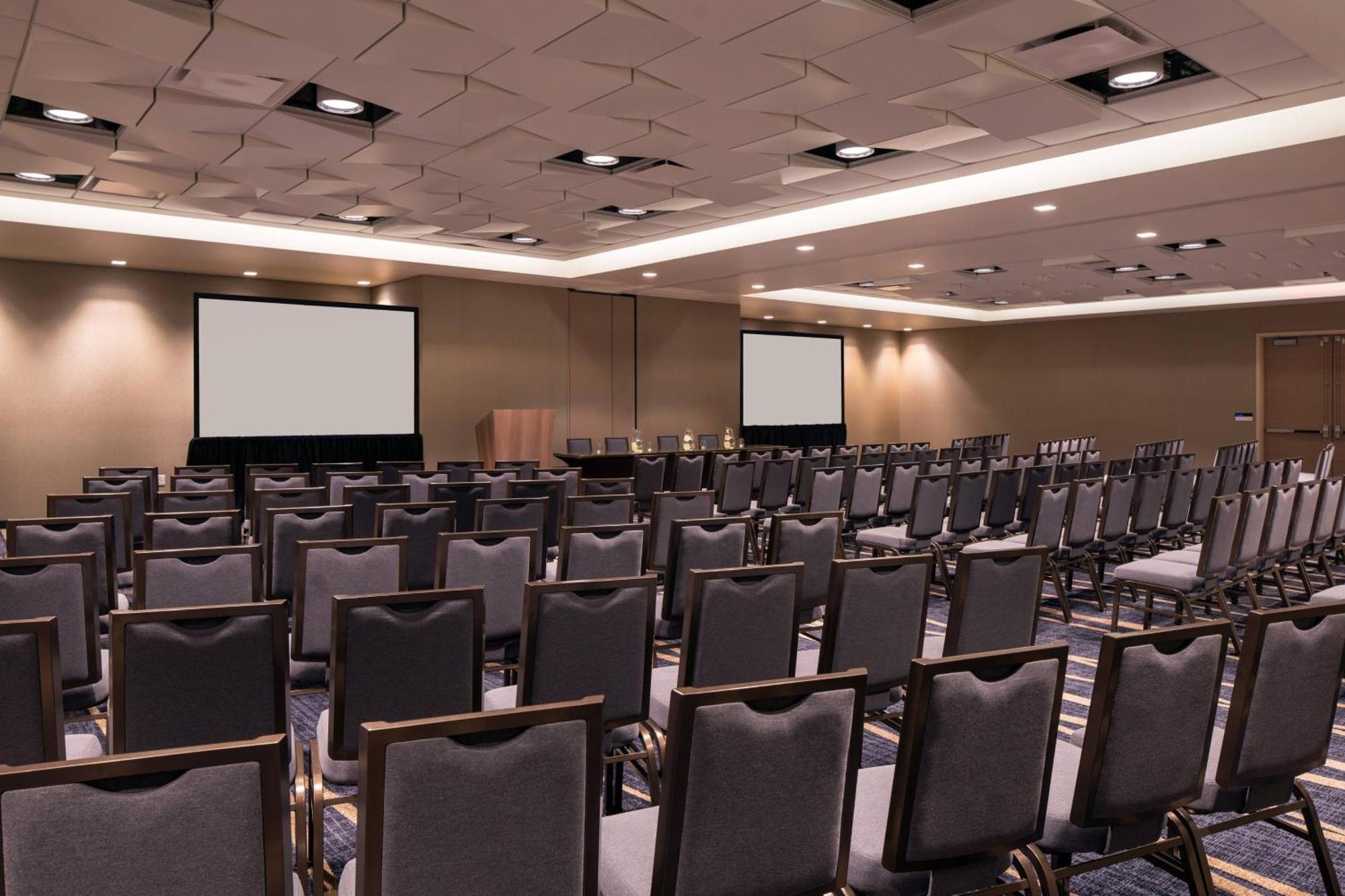 Courtyard By Marriott Phoenix Downtown Εξωτερικό φωτογραφία