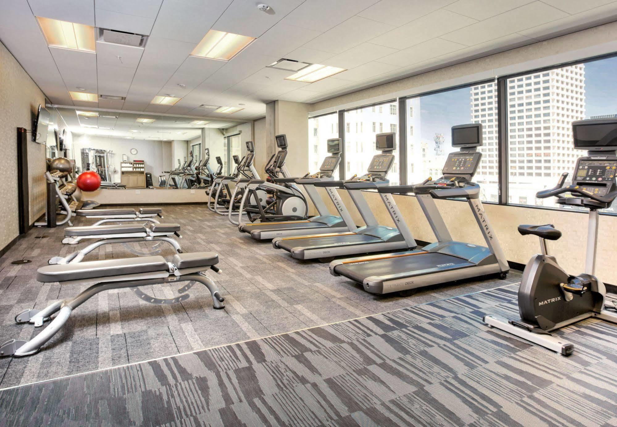 Courtyard By Marriott Phoenix Downtown Εξωτερικό φωτογραφία