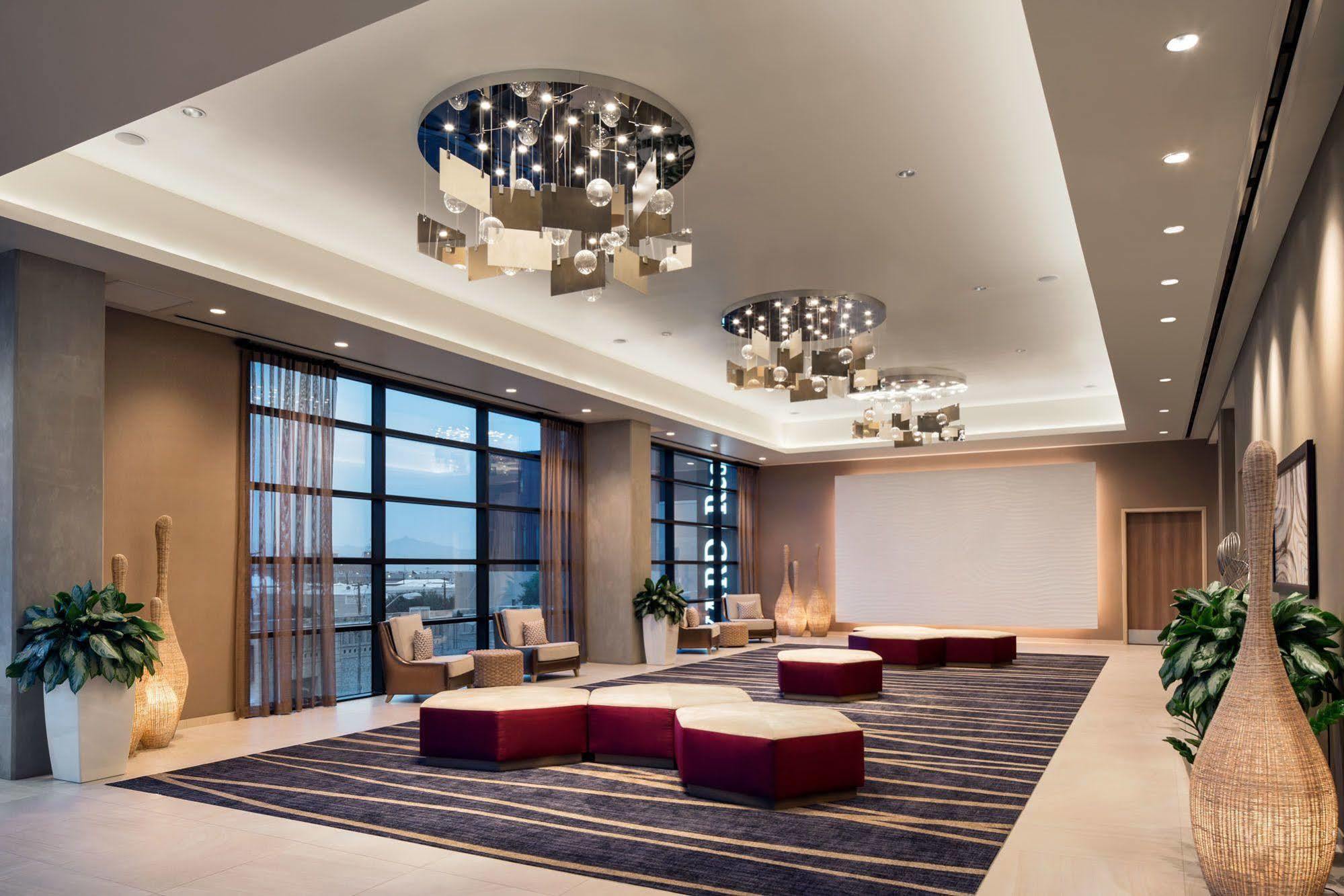Courtyard By Marriott Phoenix Downtown Εξωτερικό φωτογραφία